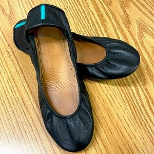 Tieks black ballet flats, size 9. Like new condition.